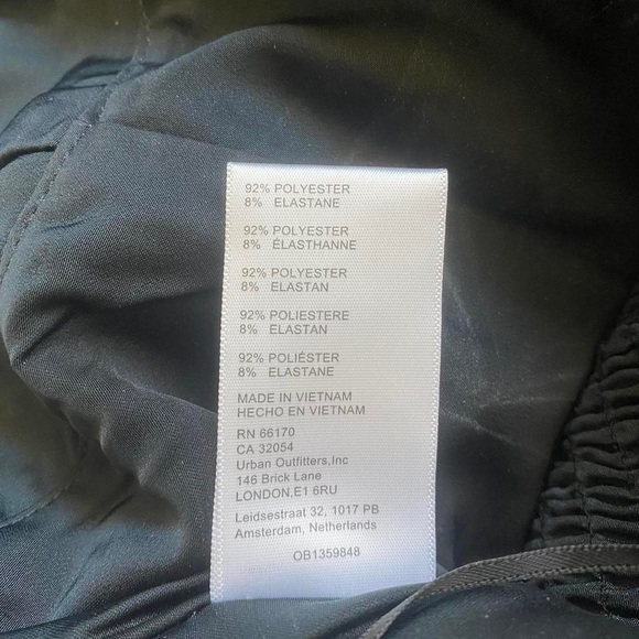 🎉SOLD!🎉 NWT Urban Outfitters Karissa Bustier Top - Picture 5 of 5